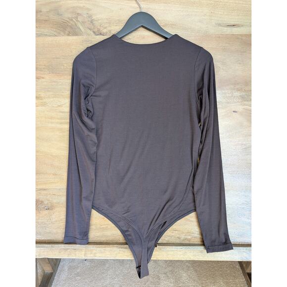 Woolx Sophia Bodysuit Women M Brown Merino Wool Stretch One Piece Round Neck NWT - Picture 2 of 3